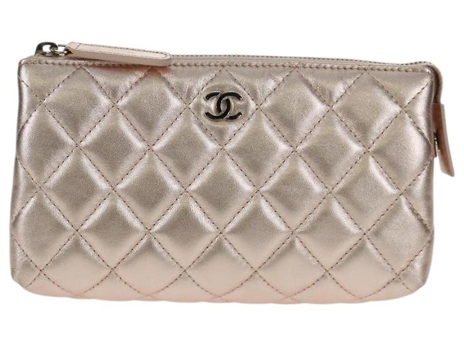 CHANEL Matelasse Pouch Lamb Skin Pink Silver CC Auth 166350SAM Argento Rosa - vista 2