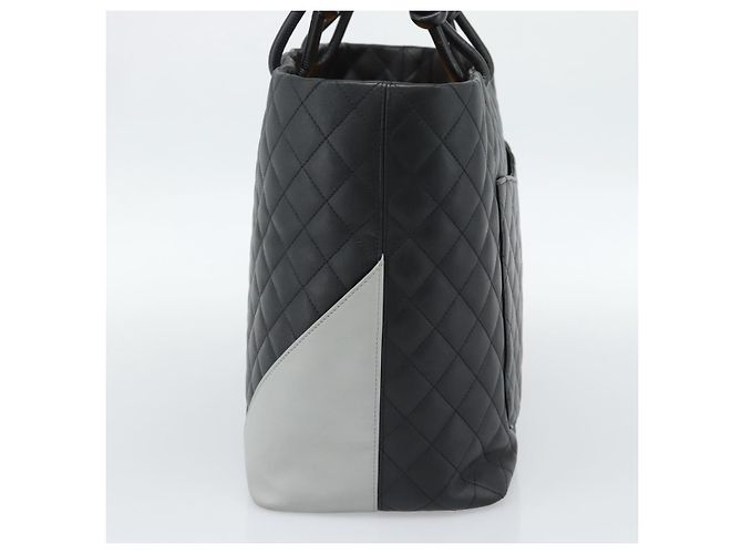 CHANEL Cambon Line Matelasse Tote Bag Pelle Nera Argento CC Auth ka4895SAM Nero - vista 4