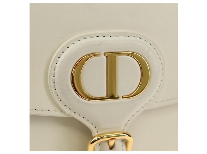 Borsa a Spalla Christian Dior Bobby Pelle Bianca e Oro Auth 189798M Bianco D'oro - vista 19
