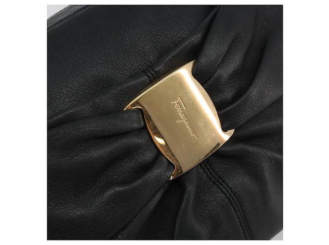 Borsa Salvatore Ferragamo Vala in Pelle Nera e Oro Auth BA13758 Nero D'oro - vista 17