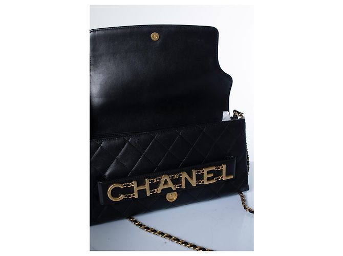 Chanel, Clutch con patta e logo a catena Nero D'oro - vista 6