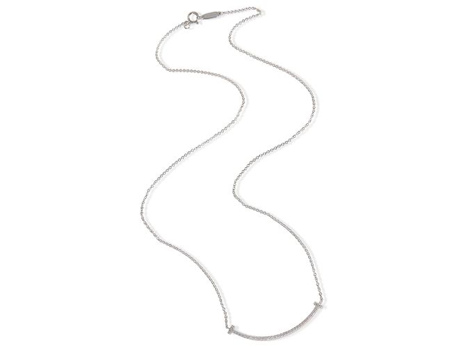 Collana Tiffany T Smile di Tiffany & Co. in oro bianco e diamanti, modello piccolo - vista 2