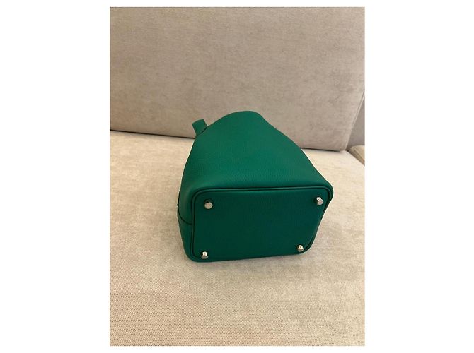 Hermès Picotin Lock 18 en cuir Taurillon Clémence Vert Vertigo - vue 6