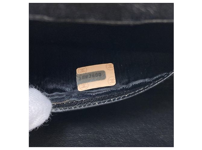 Borsa a tracolla Chanel Matelassé con finiture dorate Nero - vista 7