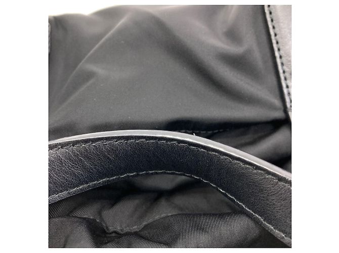 Fendi Nylon 2-Way Rucksack Schwarz - Ansicht 16