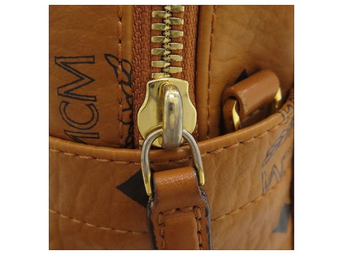 Zaino MCM in PVC marrone con logo - vista 10