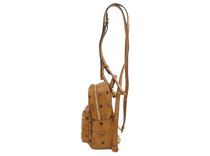 Zaino MCM in PVC marrone con logo - vista 3