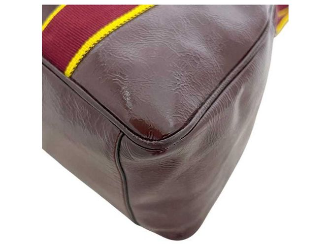 Borsa Boston Miu Miu Bordeaux e Giallo in Pelle Lucida Bordò - vista 8