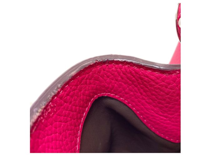 Borsa Louis Vuitton Capucines MM Rosa - vista 9