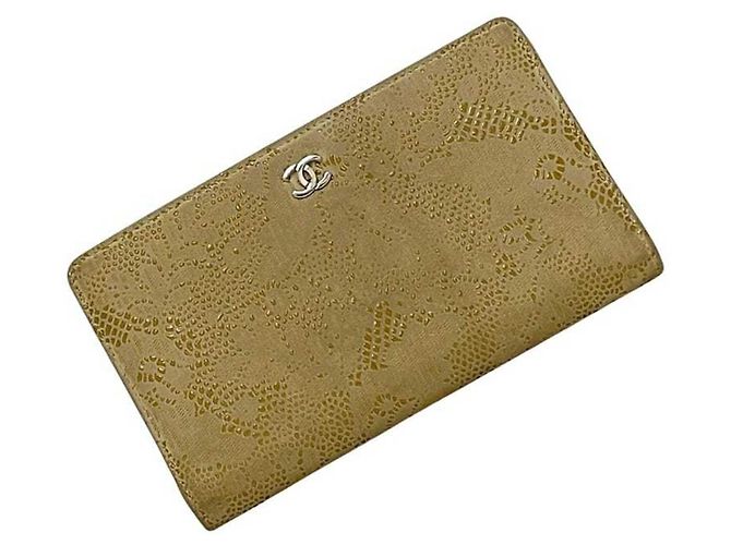 Chanel Bi-fold Long Wallet in Beige - Ansicht 2