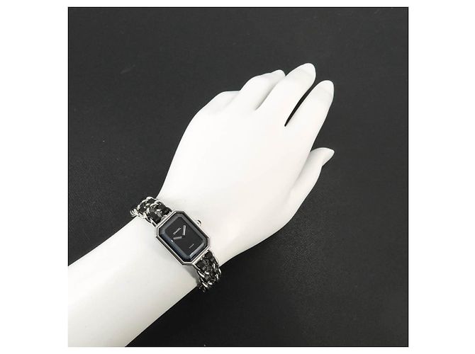 Timeless Chanel Premiere Large Damenuhr H0451 - Ansicht 3