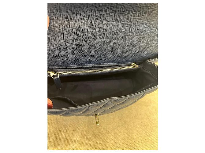 Coco Handle Borsa Chanel Classic Flap in pelle caviar blu navy Blu scuro - vista 10