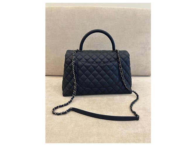 Coco Handle Borsa Chanel Classic Flap in pelle caviar blu navy Blu scuro - vista 2