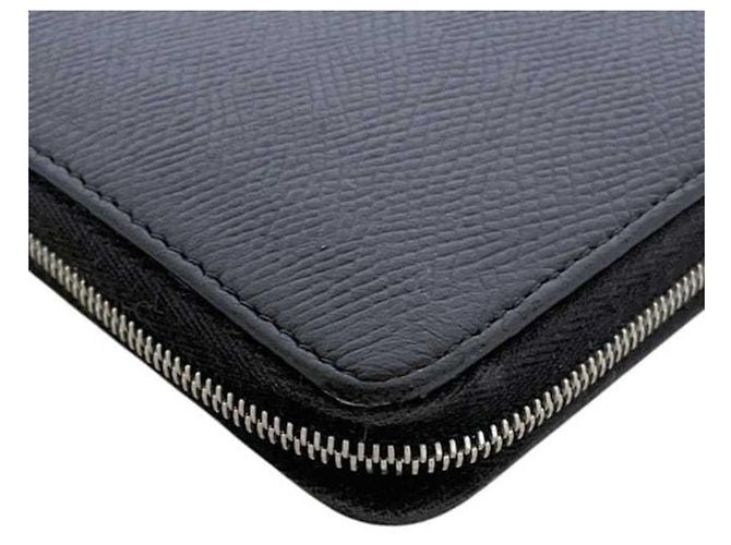 Céline Celine Round Long Wallet - Black Leather - view 9