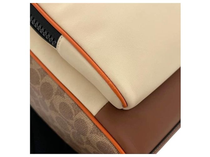 Coach Signature Lederrucksack Weiß Beige - Ansicht 9