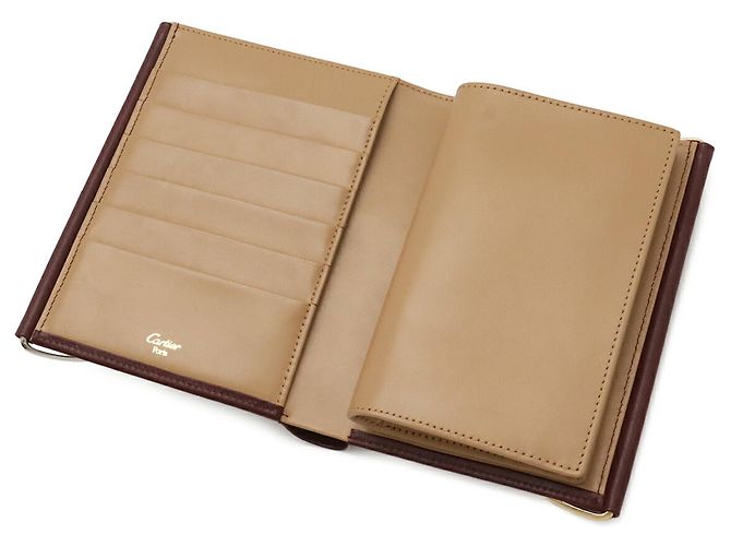 Cartier Trinity Klapperbrieftasche in Bordeaux - Ansicht 6