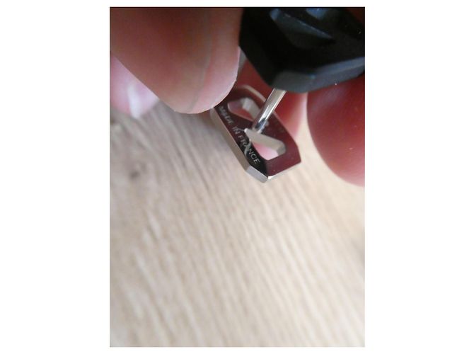 Gemelli Hermès in acciaio argentato spazzolato e PVD nero opaco, nuovo Silver hardware - vista 6