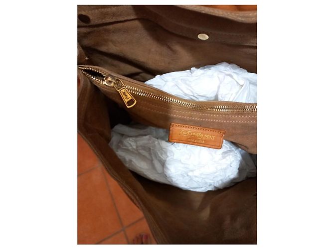 Borsa Yves Saint Laurent Muse Two in pelle color cuoio Marrone - vista 6