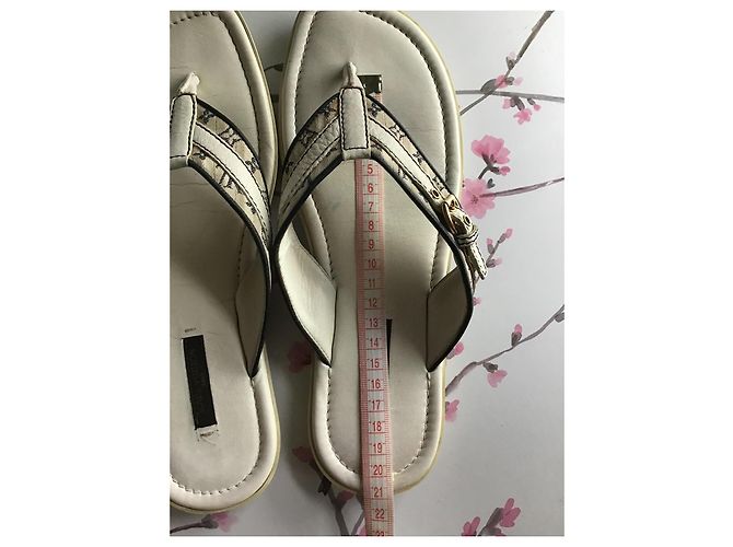 Infradito Louis Vuitton Mini Lin Monogram Bianco - vista 12