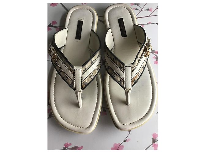 Infradito Louis Vuitton Mini Lin Monogram Bianco - vista 2