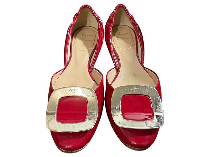 Décolleté basse in vernice Roger Vivier Rosso - vista 3