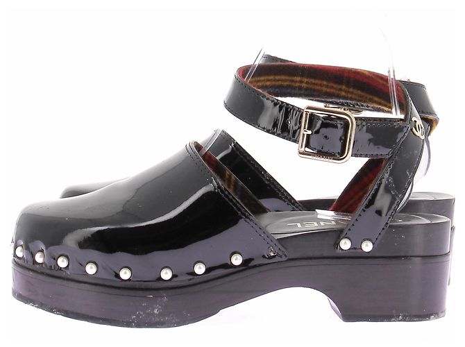 Chanel Clogs aus schwarzem Leder Größe 37 - Ansicht 2