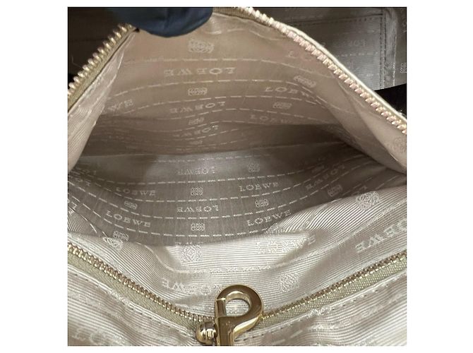 Loewe Heritage Leder-Tote-Bag mit Gravur-Logo Braun - Ansicht 10