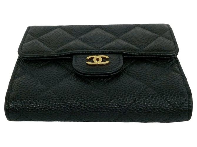 Cartera tríptico Matelassé Chanel en negro - vista 6