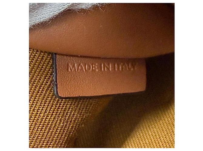Céline Pochette cosmetica Celine Triomphe in pelle Small Marrone - vista 10