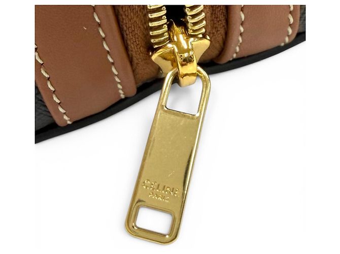Céline Pochette cosmetica Celine Triomphe in pelle Small Marrone - vista 8
