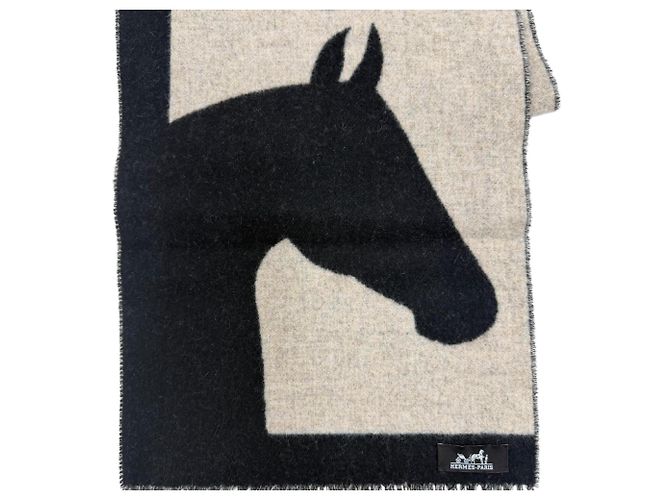Stola Love Story in cashmere Hermès Nero Beige - vista 7