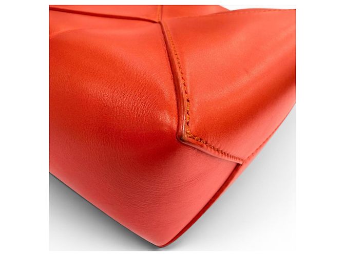 Mini borsa tote pieghevole Loewe Puzzle Rosso - vista 6