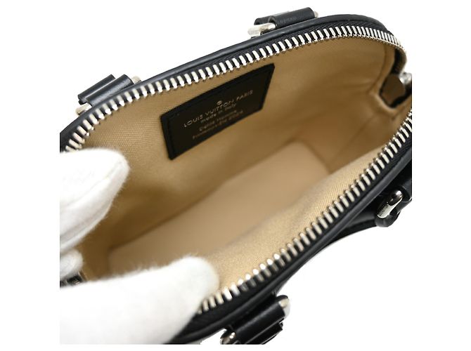 Borsa a Spalla Louis Vuitton Nano Alma Nero - vista 5