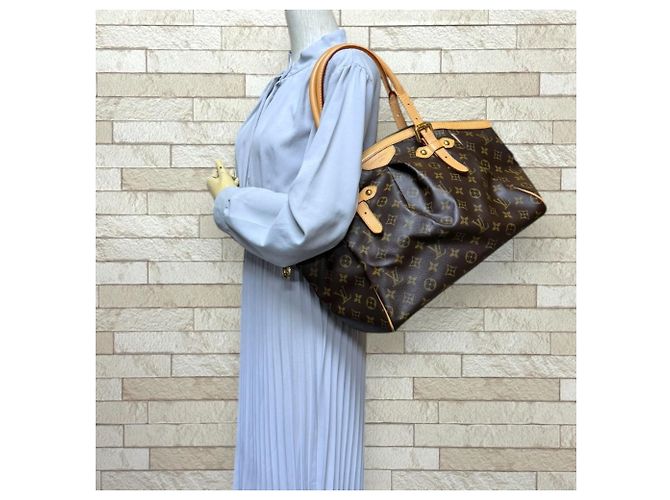 Borsa a tracolla Louis Vuitton Tivoli GM Monogram Marrone - vista 2