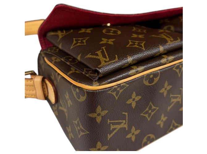 Borsa a Spalla Louis Vuitton Vivacite MM Monogram Marrone - vista 7