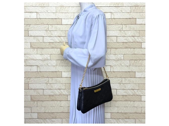 Borsa a tracolla Louis Vuitton Pochette Rive Monogram Empreinte Nero - vista 3