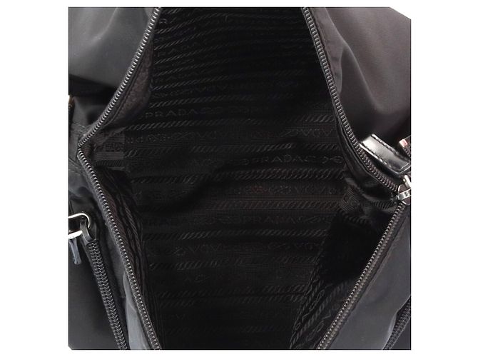 Borsa a tracolla in nylon nero Prada - vista 8