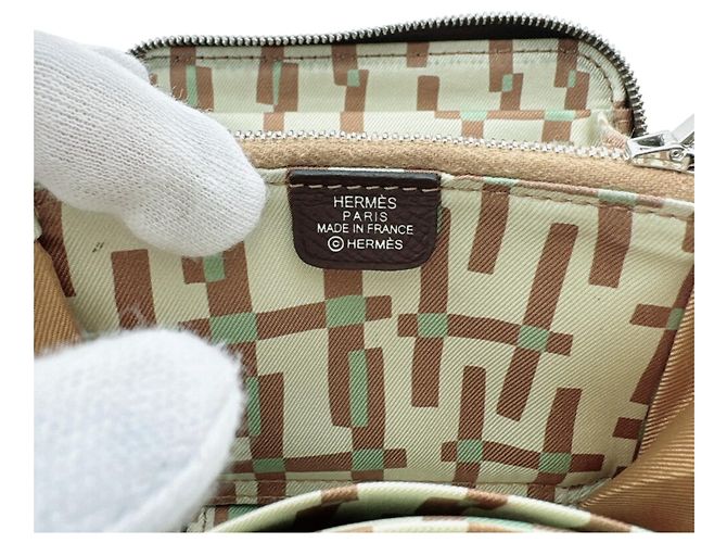 Hermès Cartera compacta Hermes Azap Mini Zip en piel marrón y seda Castaño - vista 9