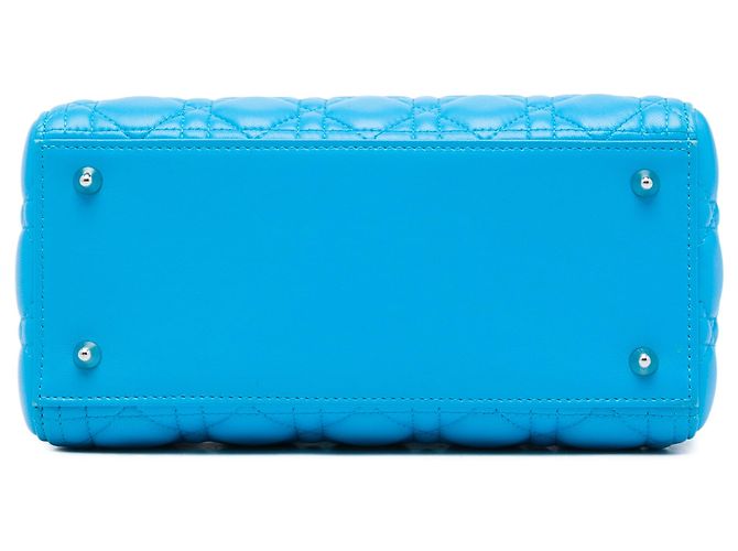 Lady Dior in agnello cannage blu, misura Medium Turchese - vista 3