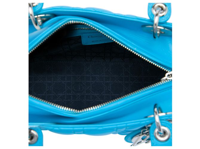 Lady Dior in agnello cannage blu, misura Medium Turchese - vista 4