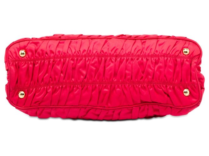 Borsa a mano con struttura Prada Red Tessuto Gaufre Rosso - vista 3