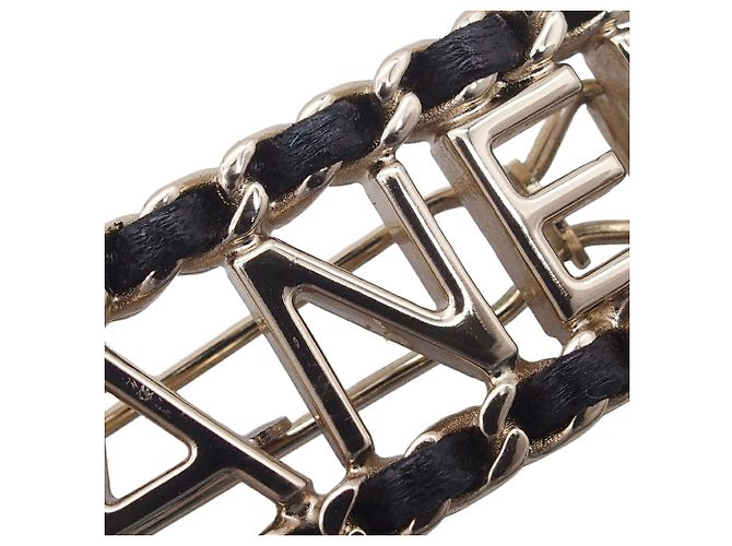 Clip per capelli Chanel Gold in agnello placcato oro con logo Allure D'oro - vista 5