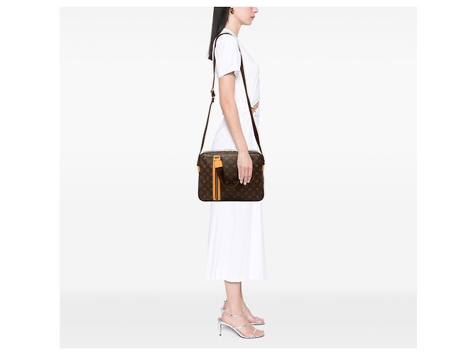 Louis Vuitton Marrone Monogram Sac Bosphore - vista 7