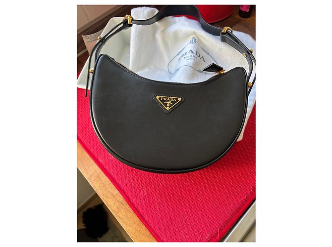 Piccola borsa a tracolla Arqué in pelle Prada Nero - vista 4