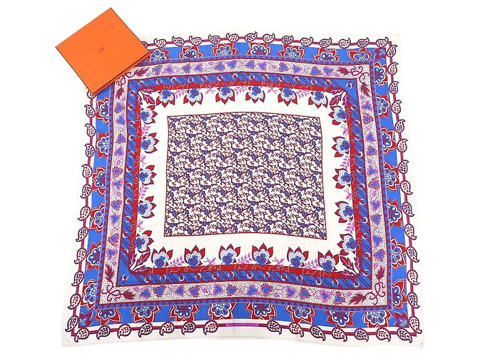 Pañuelo de seda Hermès Blanco Roja Azul Crudo - vista 2