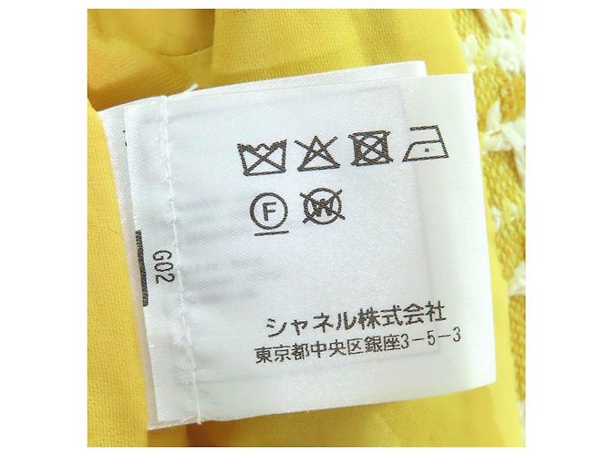 Chaqueta de tweed Chanel Amarillo - vista 10