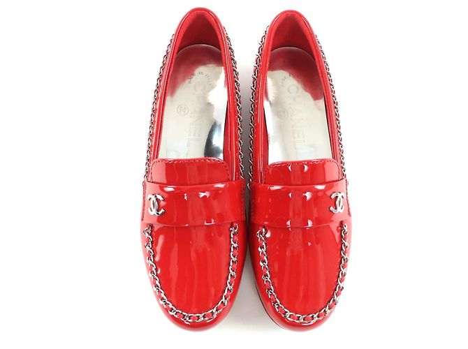 Mocassini Chanel G35631 in vernice Rosso - vista 7