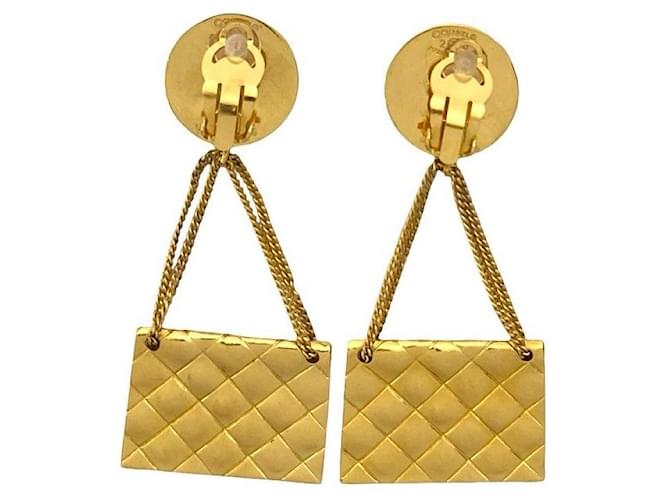 Orecchini Chanel Matelasse D'oro - vista 5