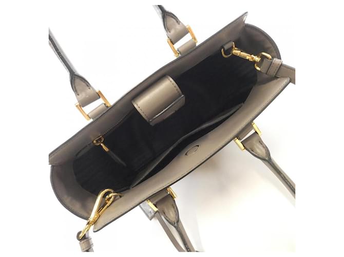 Borsa Prada 1BA113 Saffiano/Soft Calf Marrone D'oro - vista 8