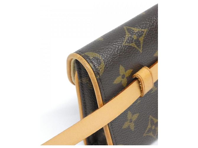 Pochette Florentine Monogram Louis Vuitton marsupio Marrone - vista 4